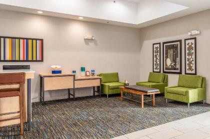Holiday Inn Express & Suites Statesville - image 11
