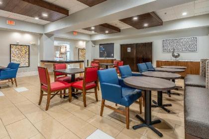 Holiday Inn Express & Suites Statesville - image 15